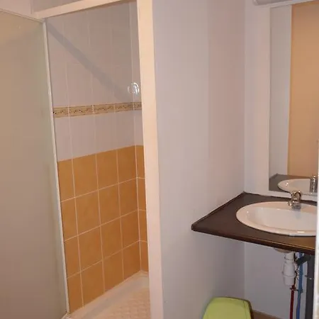 Meubles Nappee A شقة ساوجون